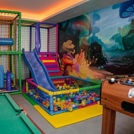 Lägenhet Milmari & Nlux 72a