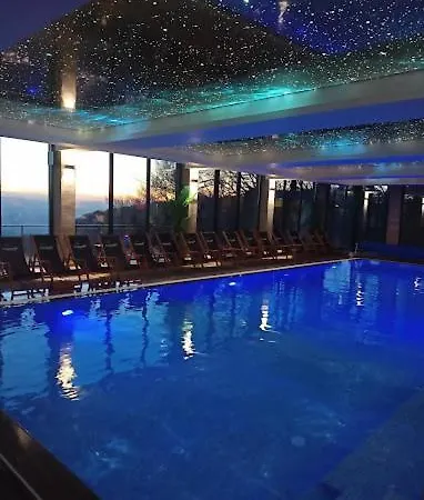 Milmari & Nlux 72a Lägenhet Kopaonik