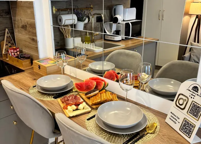 Milmari & Nlux 72a 公寓